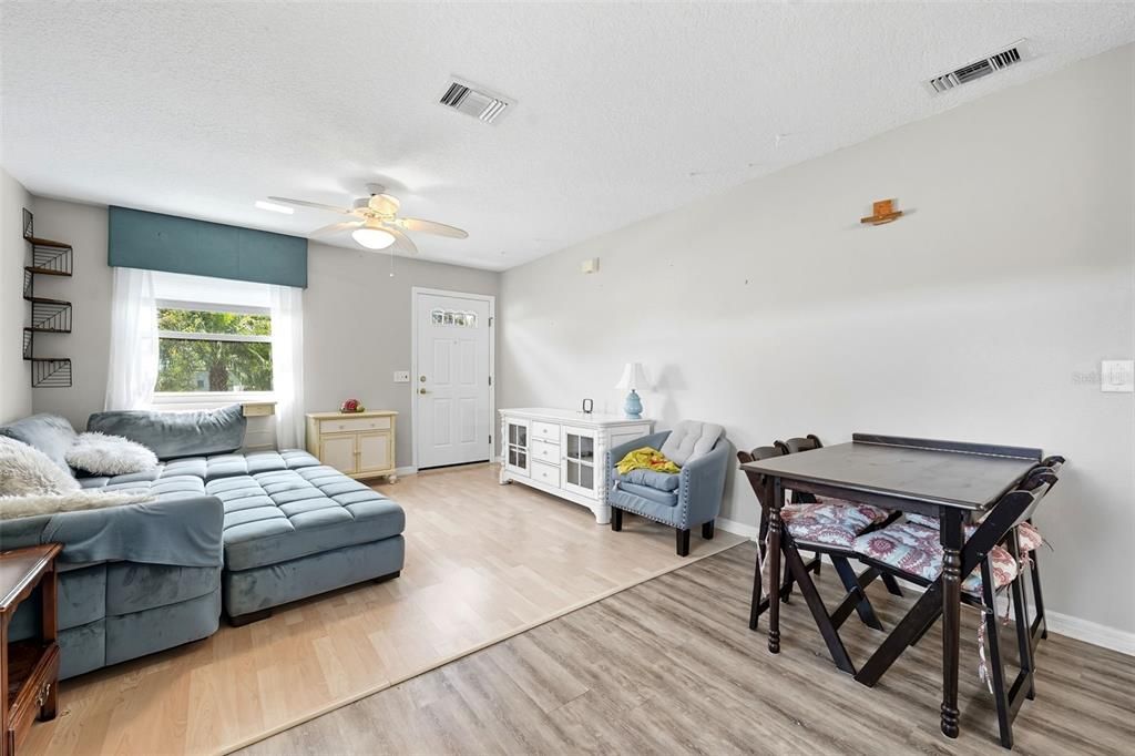 En Venta: $170,000 (2 camas, 1 baños, 788 Pies cuadrados)