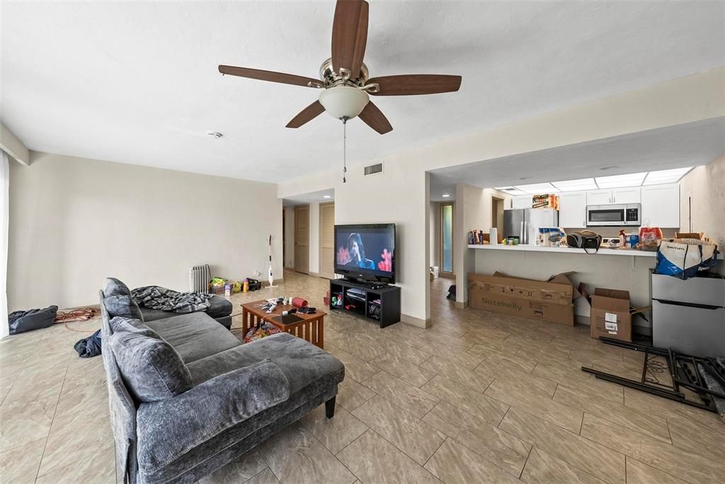 En Venta: $120,000 (2 camas, 2 baños, 1123 Pies cuadrados)