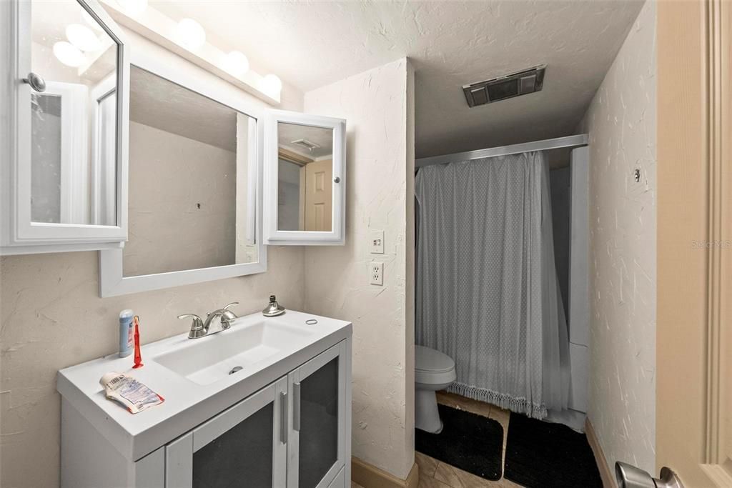 En Venta: $120,000 (2 camas, 2 baños, 1123 Pies cuadrados)