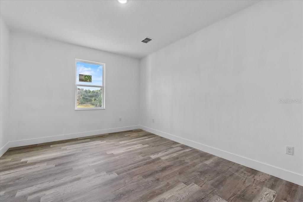 En Venta: $275,000 (3 camas, 2 baños, 1500 Pies cuadrados)