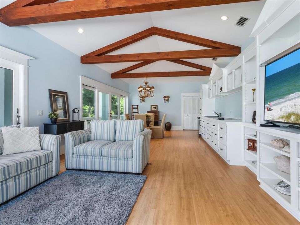 En Venta: $7,700,000 (7 camas, 6 baños, 6513 Pies cuadrados)