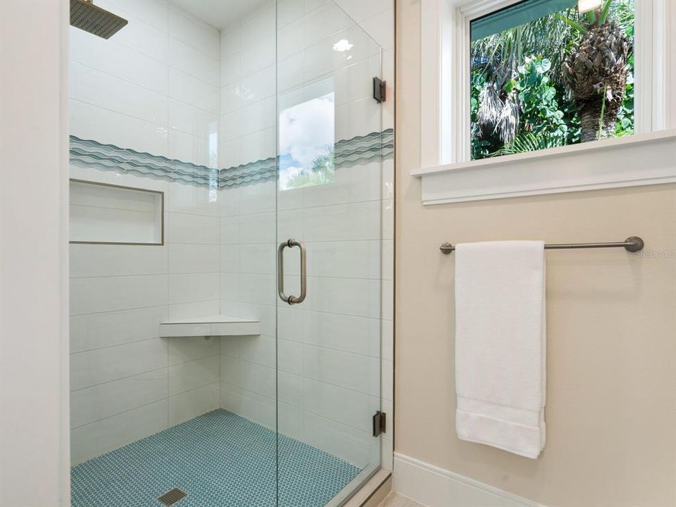 En Venta: $7,700,000 (7 camas, 6 baños, 6513 Pies cuadrados)