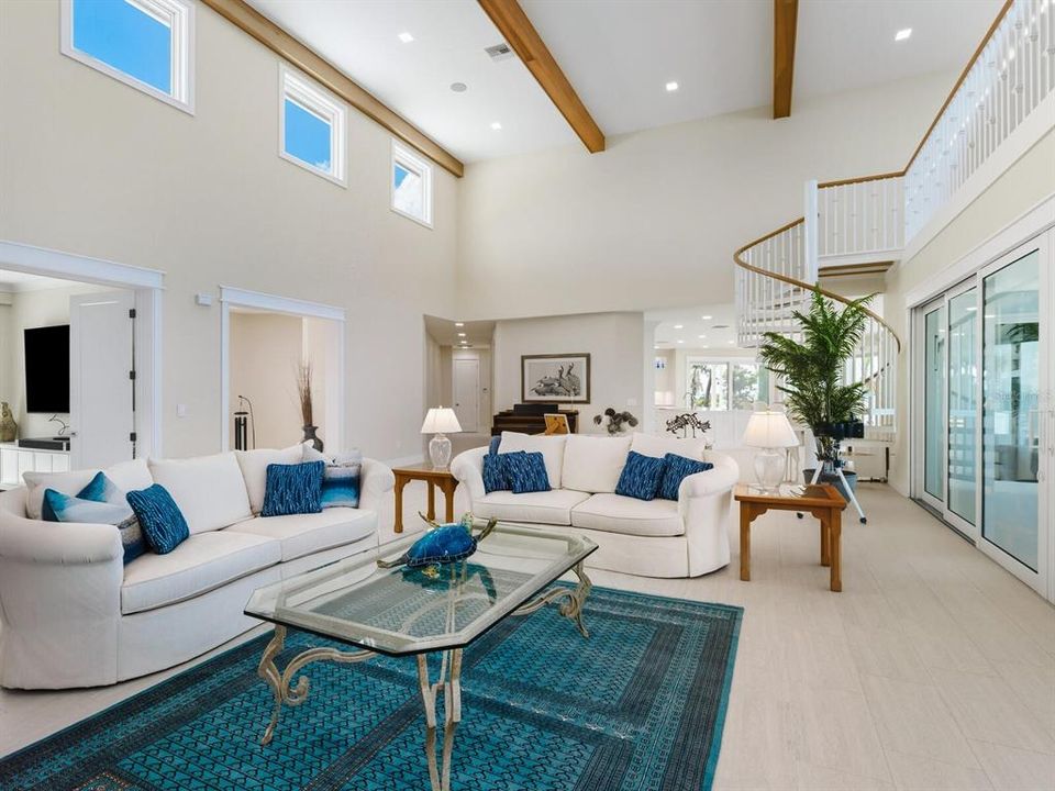 En Venta: $7,700,000 (7 camas, 6 baños, 6513 Pies cuadrados)