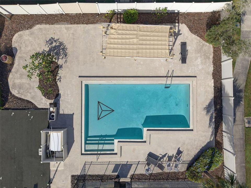 Active With Contract: $235,000 (3 beds, 2 baths, 1608 Square Feet)