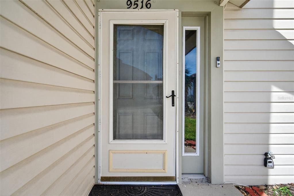 Active With Contract: $235,000 (3 beds, 2 baths, 1608 Square Feet)