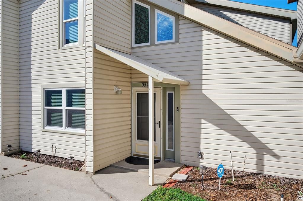 Active With Contract: $235,000 (3 beds, 2 baths, 1608 Square Feet)