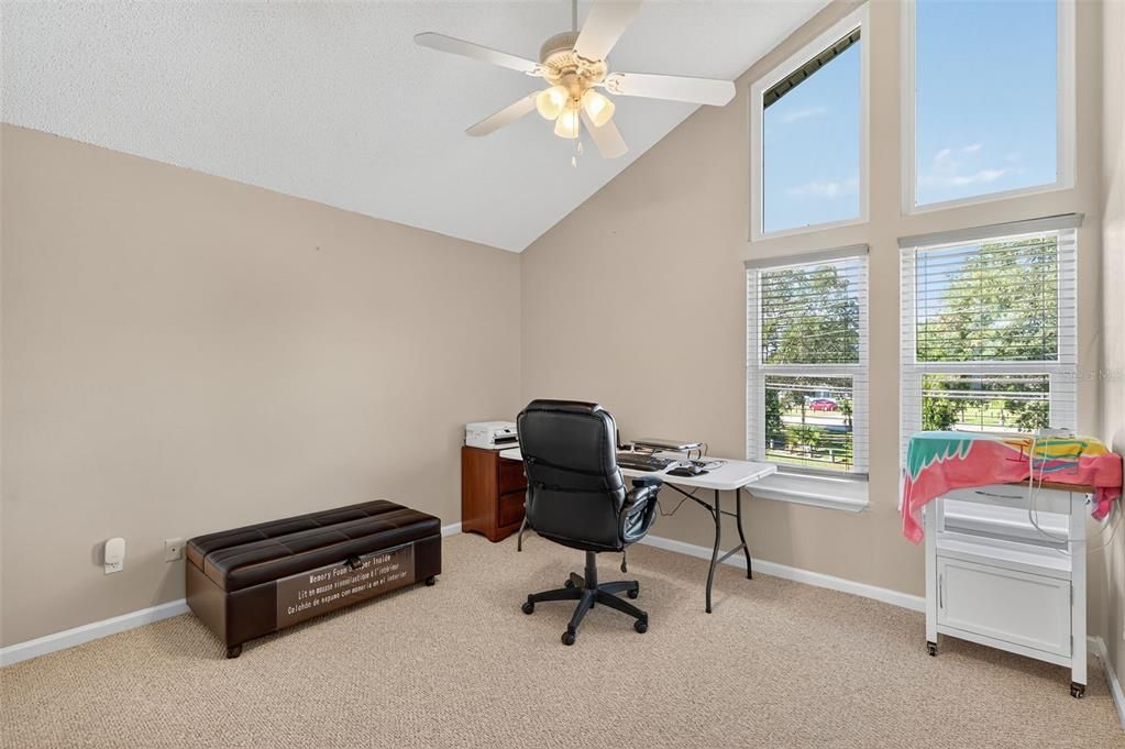 Active With Contract: $235,000 (3 beds, 2 baths, 1608 Square Feet)