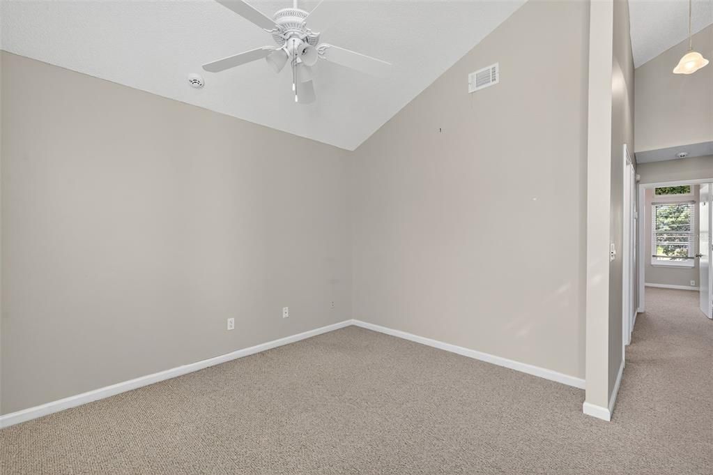 Active With Contract: $235,000 (3 beds, 2 baths, 1608 Square Feet)