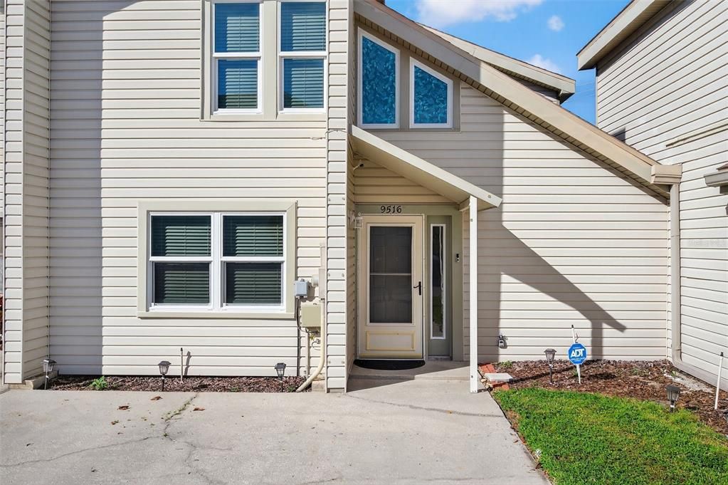 Active With Contract: $235,000 (3 beds, 2 baths, 1608 Square Feet)