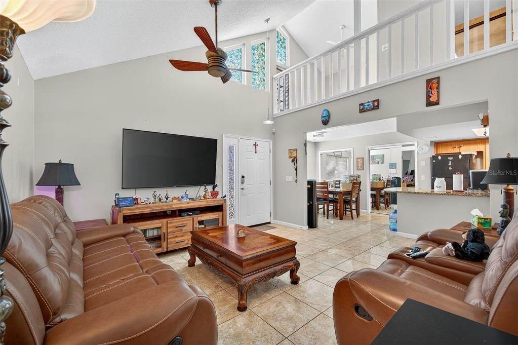 Active With Contract: $235,000 (3 beds, 2 baths, 1608 Square Feet)