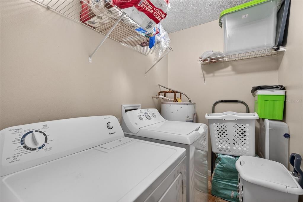 Active With Contract: $235,000 (3 beds, 2 baths, 1608 Square Feet)