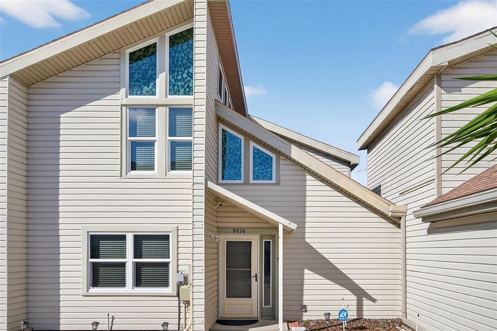 Active With Contract: $235,000 (3 beds, 2 baths, 1608 Square Feet)