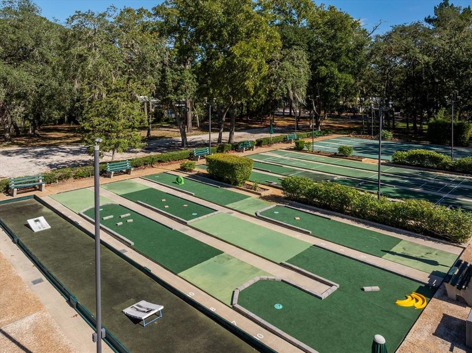 合同活跃: $239,900 (2 贝兹, 2 浴室, 1470 平方英尺)