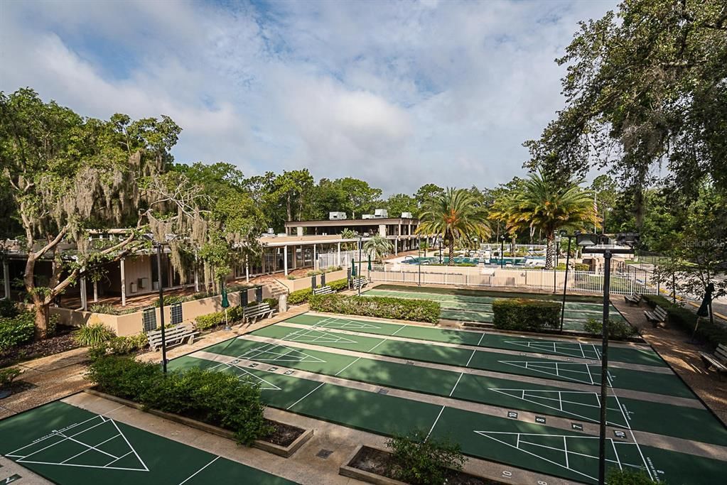 合同活跃: $239,900 (2 贝兹, 2 浴室, 1470 平方英尺)