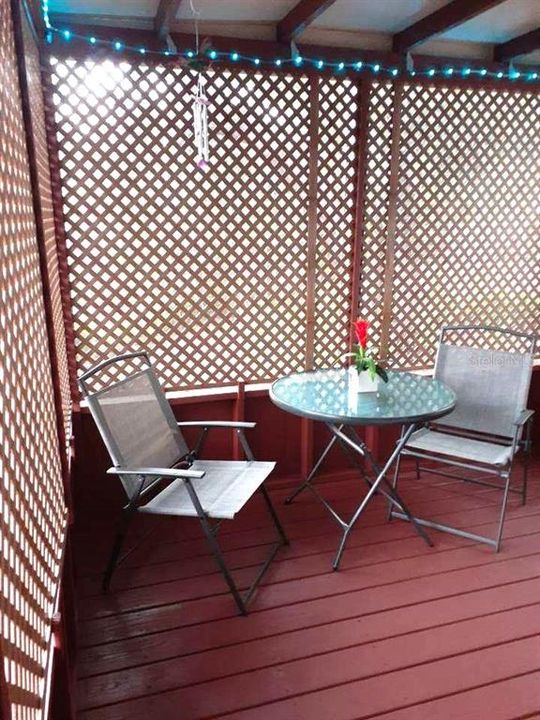 合同活跃: $239,900 (2 贝兹, 2 浴室, 1470 平方英尺)