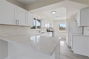 待售: $565,000 (3 贝兹, 2 浴室, 1243 平方英尺)