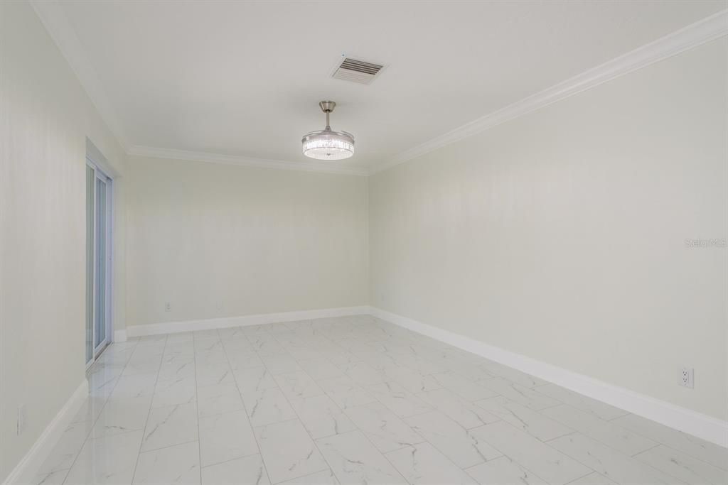 For Sale: $550,000 (2 beds, 2 baths, 1400 Square Feet)