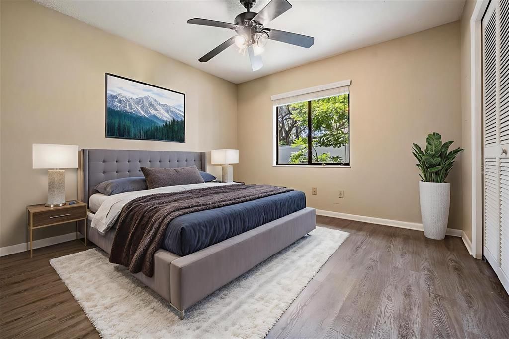 For Sale: $400,000 (3 beds, 2 baths, 1809 Square Feet)