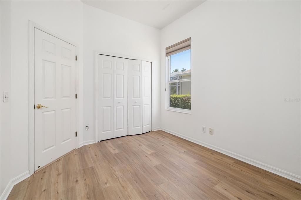 Active With Contract: $455,000 (3 beds, 2 baths, 1883 Square Feet)