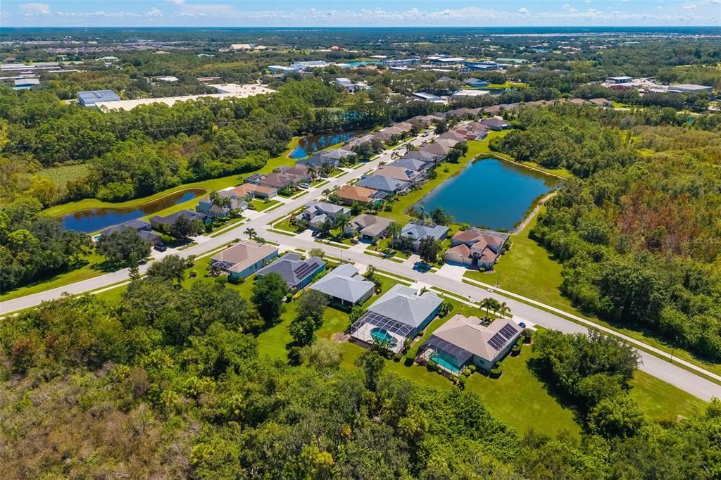 Active With Contract: $455,000 (3 beds, 2 baths, 1883 Square Feet)