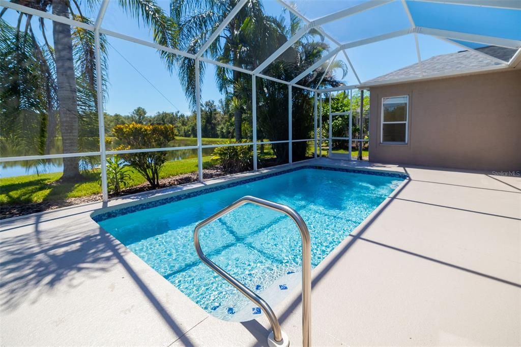 Active With Contract: $455,000 (3 beds, 2 baths, 1883 Square Feet)