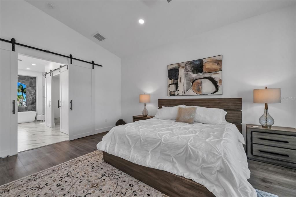 待售: $2,749,000 (4 贝兹, 3 浴室, 2995 平方英尺)