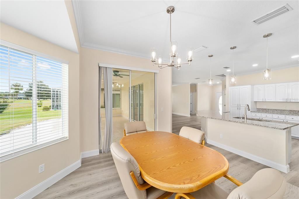 Под контрактом: $275,000 (3 спален, 2 ванн, 1683 Квадратных фут)