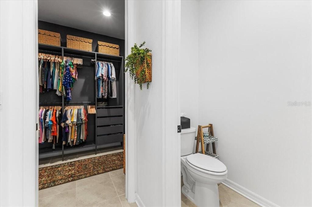 Под контрактом: $524,999 (4 спален, 3 ванн, 2207 Квадратных фут)