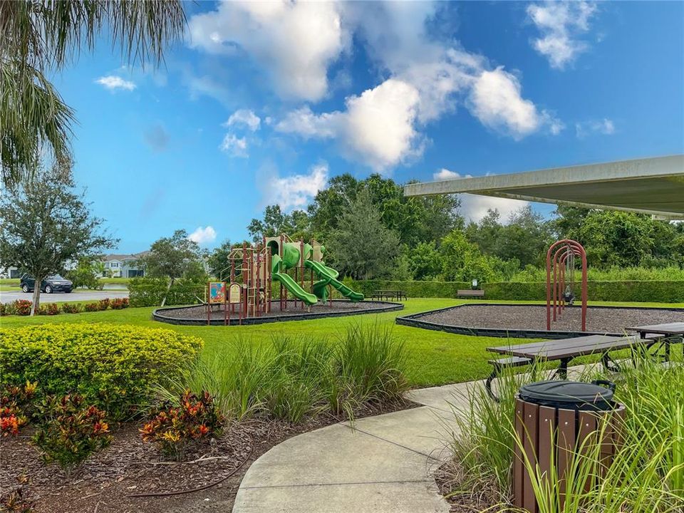 Под контрактом: $2,195 (3 спален, 2 ванн, 1591 Квадратных фут)