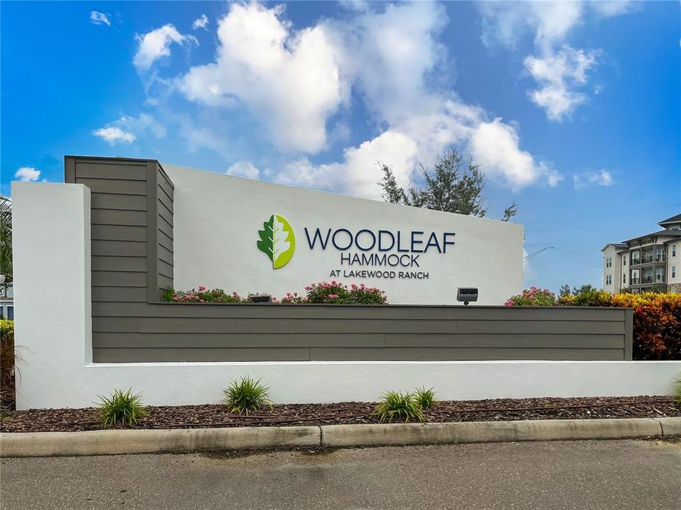 Под контрактом: $2,195 (3 спален, 2 ванн, 1591 Квадратных фут)