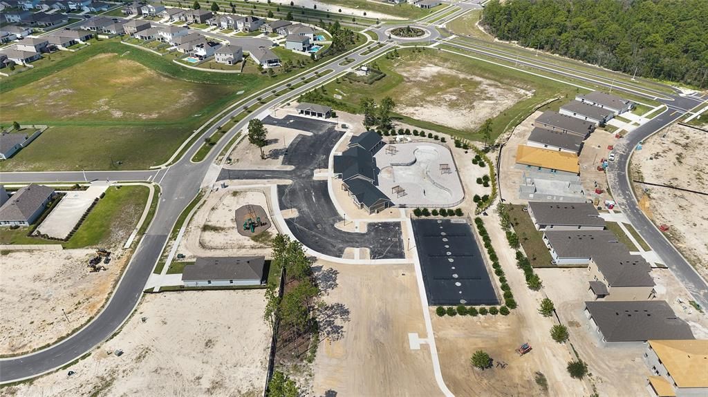 For Rent: $2,500 (3 beds, 2 baths, 1672 Square Feet)