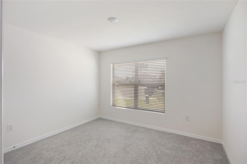 For Rent: $2,500 (3 beds, 2 baths, 1672 Square Feet)