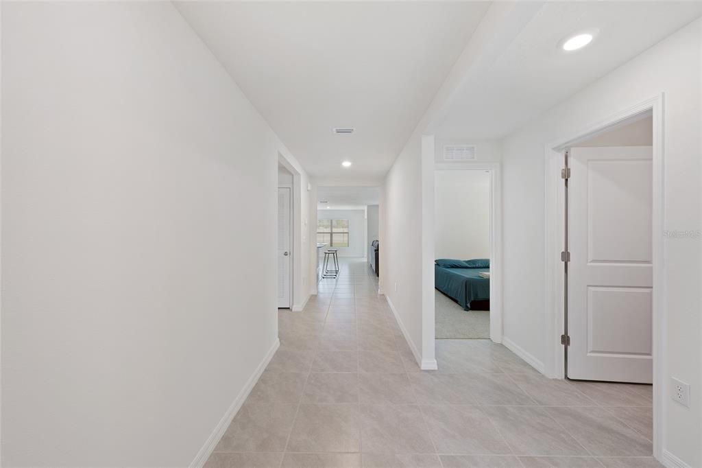 For Rent: $2,500 (3 beds, 2 baths, 1672 Square Feet)