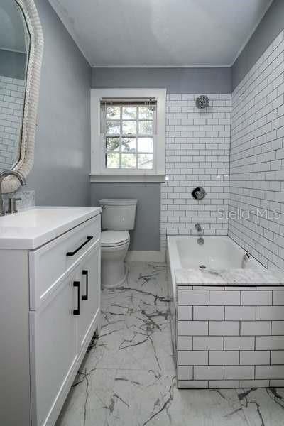 待售: $174,900 (2 贝兹, 1 浴室, 1032 平方英尺)