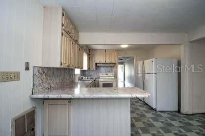 待售: $174,900 (2 贝兹, 1 浴室, 1032 平方英尺)