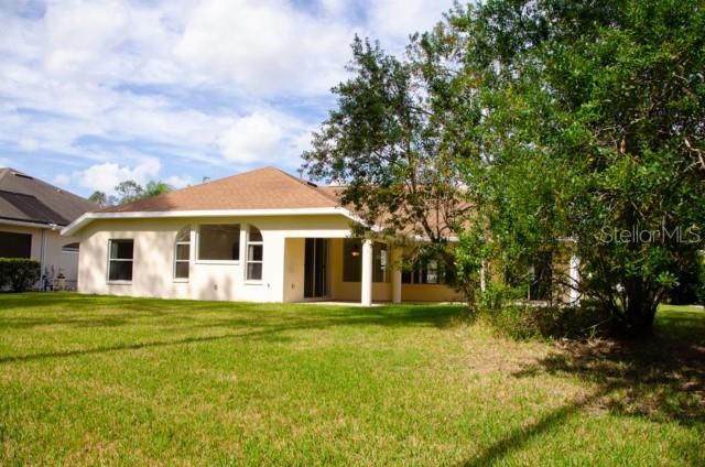 For Rent: $2,100 (3 beds, 2 baths, 2139 Square Feet)