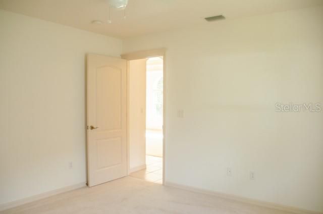 For Rent: $2,100 (3 beds, 2 baths, 2139 Square Feet)