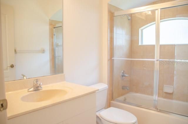 For Rent: $2,100 (3 beds, 2 baths, 2139 Square Feet)