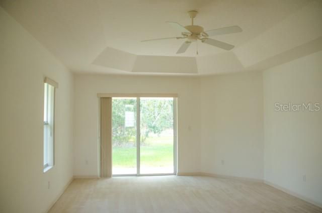 For Rent: $2,100 (3 beds, 2 baths, 2139 Square Feet)