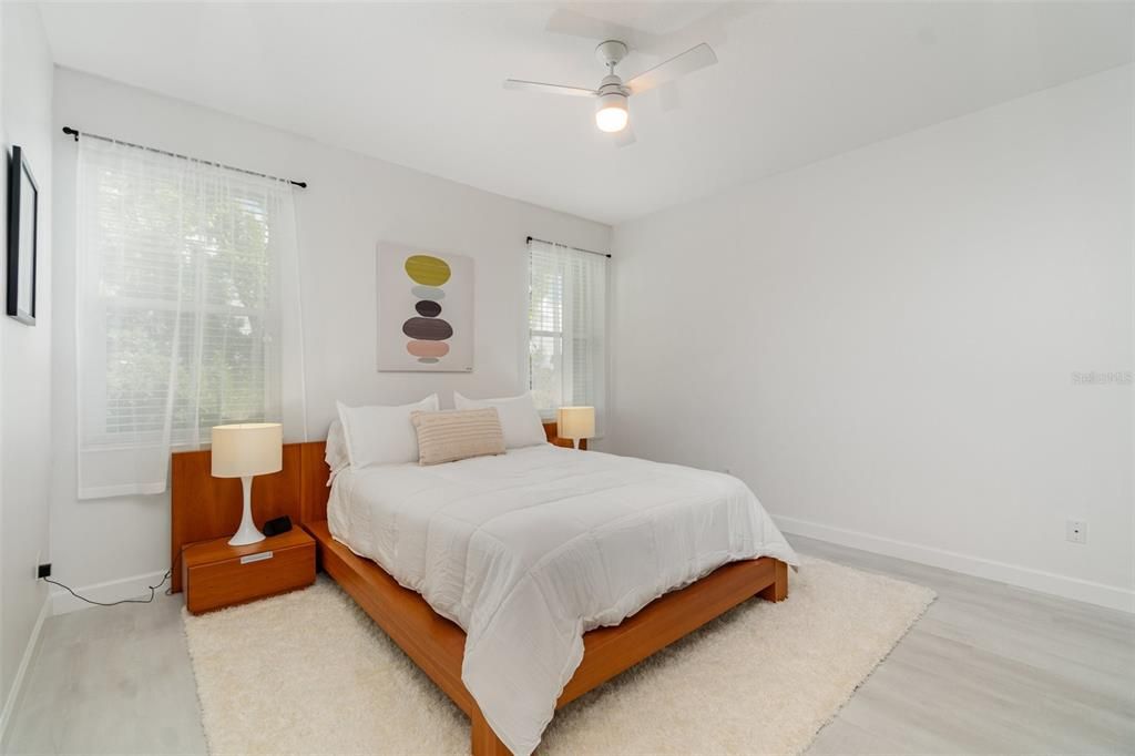 Activo con contrato: $299,900 (3 camas, 2 baños, 1575 Pies cuadrados)