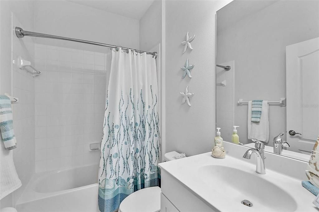 For Sale: $435,000 (3 beds, 2 baths, 1511 Square Feet)