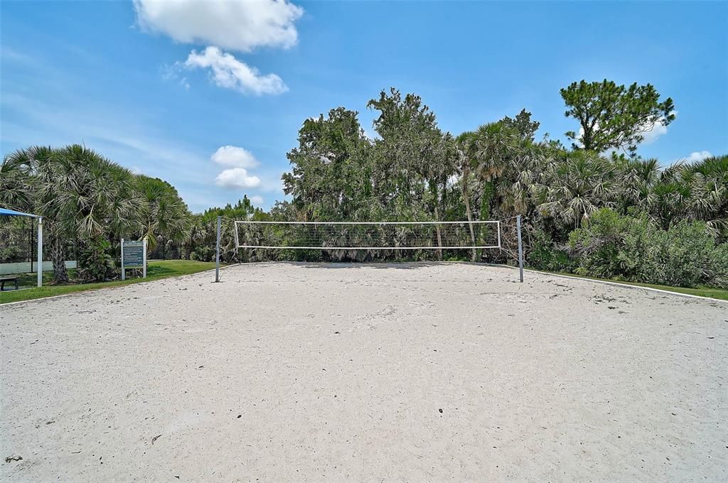 For Sale: $435,000 (3 beds, 2 baths, 1511 Square Feet)