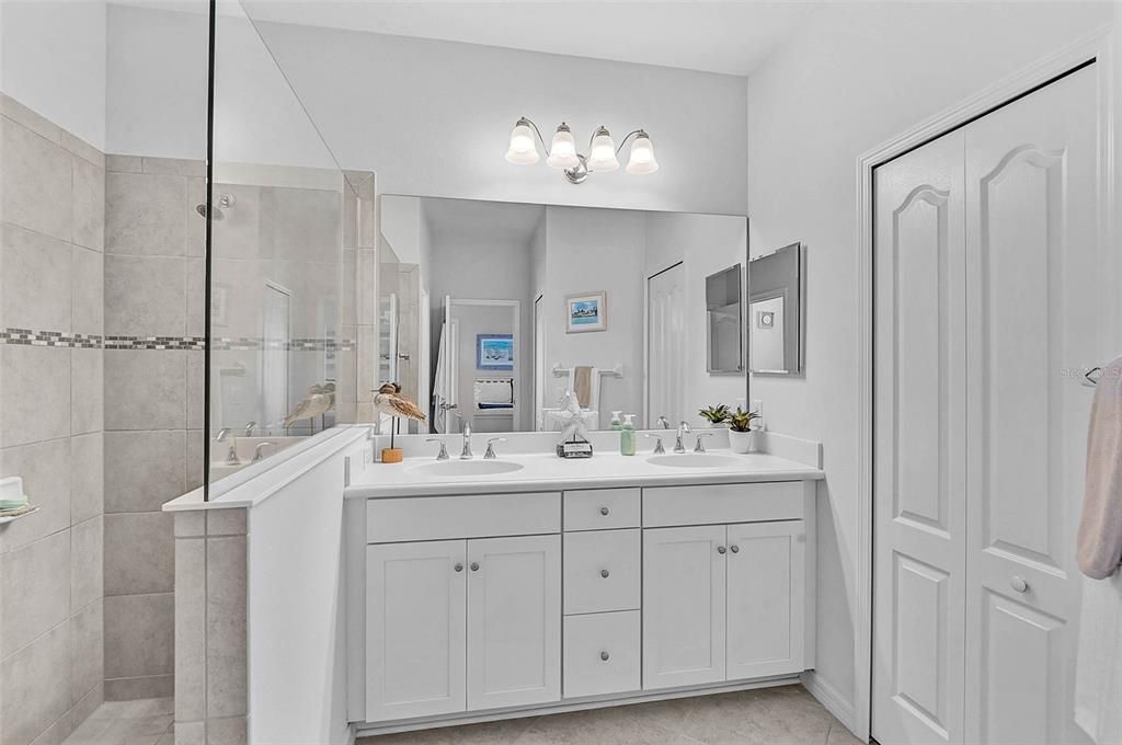 For Sale: $435,000 (3 beds, 2 baths, 1511 Square Feet)