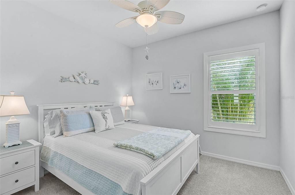 For Sale: $435,000 (3 beds, 2 baths, 1511 Square Feet)