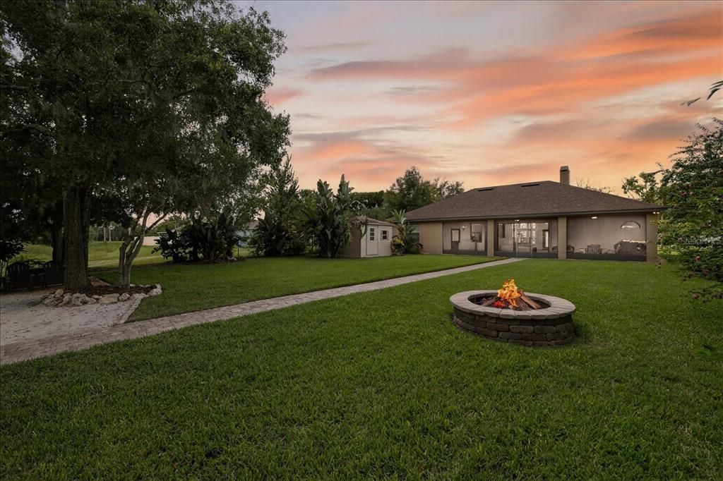 待售: $669,999 (4 贝兹, 2 浴室, 2228 平方英尺)