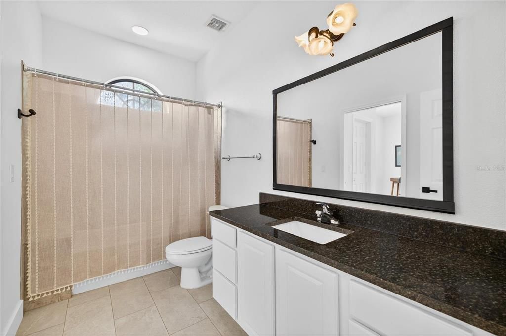 待售: $669,999 (4 贝兹, 2 浴室, 2228 平方英尺)