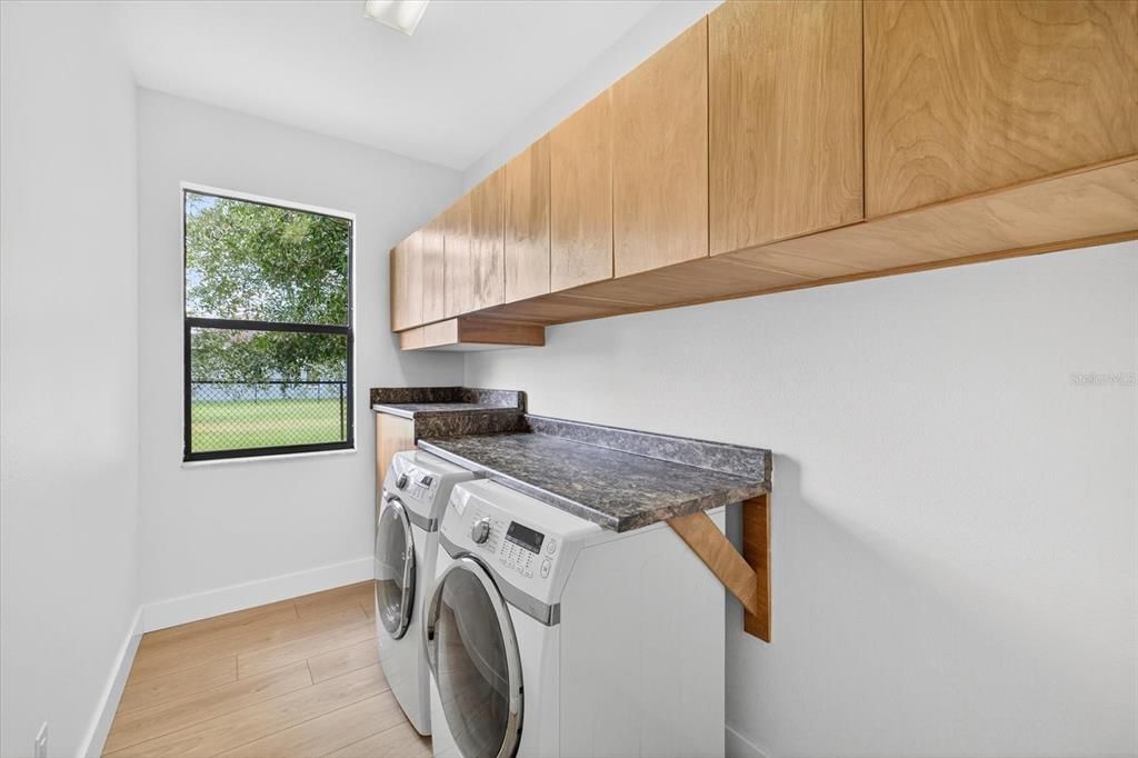 待售: $669,999 (4 贝兹, 2 浴室, 2228 平方英尺)