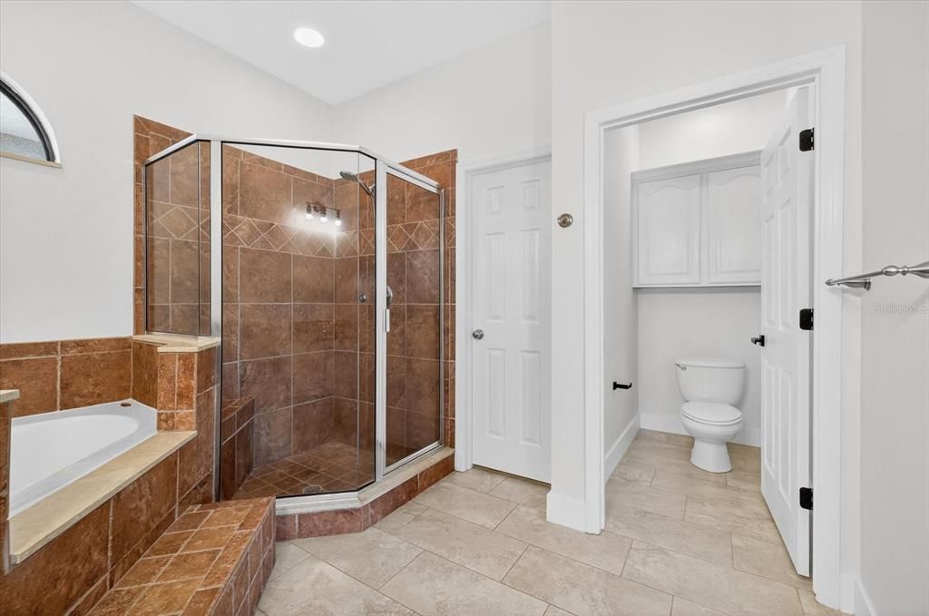 待售: $669,999 (4 贝兹, 2 浴室, 2228 平方英尺)