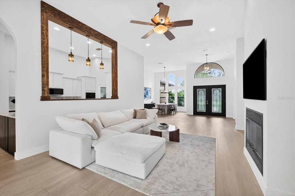 待售: $669,999 (4 贝兹, 2 浴室, 2228 平方英尺)