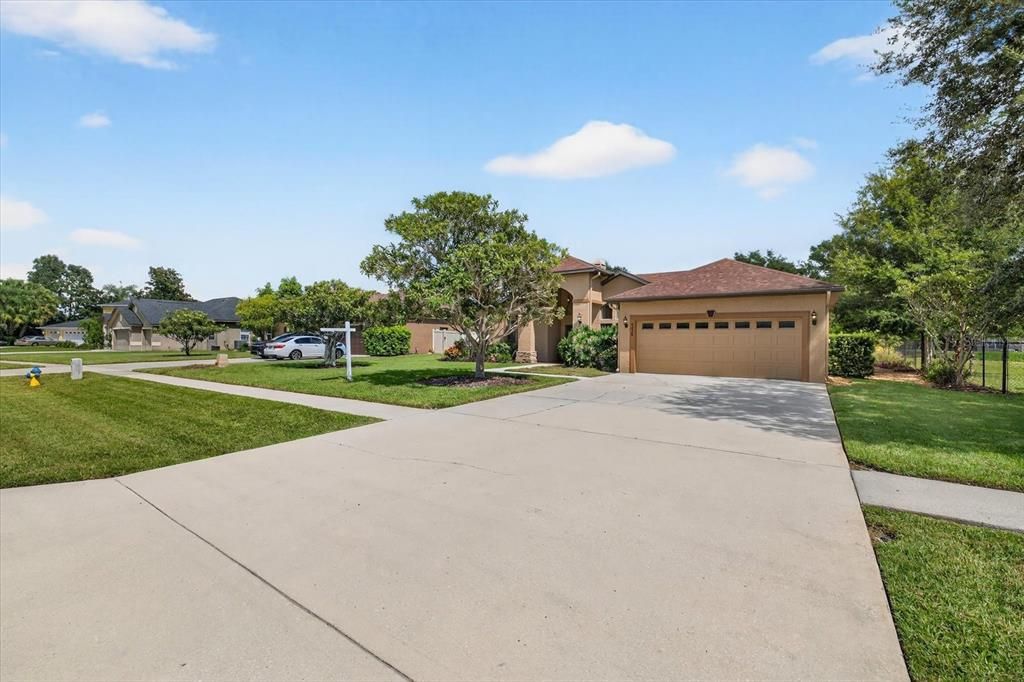 待售: $669,999 (4 贝兹, 2 浴室, 2228 平方英尺)